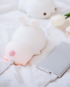 360Home Kaninchen wiederaufladbare Silikonlampe für das Bett